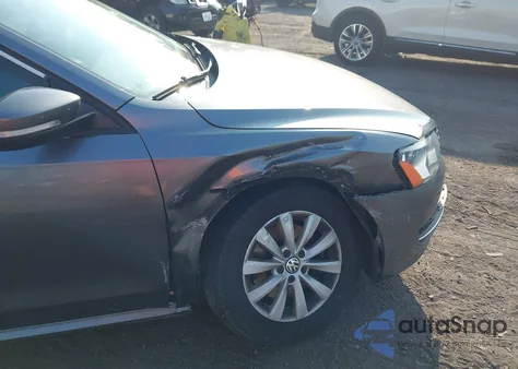 2013 Volkswagen Passat 2.5L S from USA, damaged, VIN 1VWAP7A34DC059183